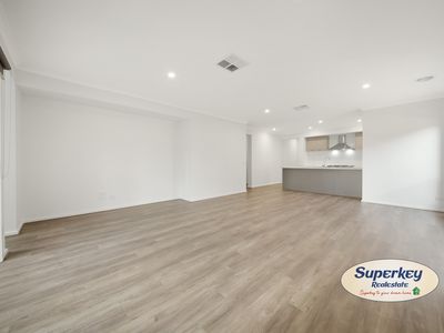 37 Louvre Road, Bonnie Brook