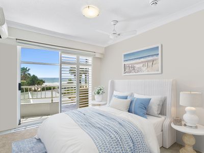 2C / 2  Nineteenth Avenue, Palm Beach