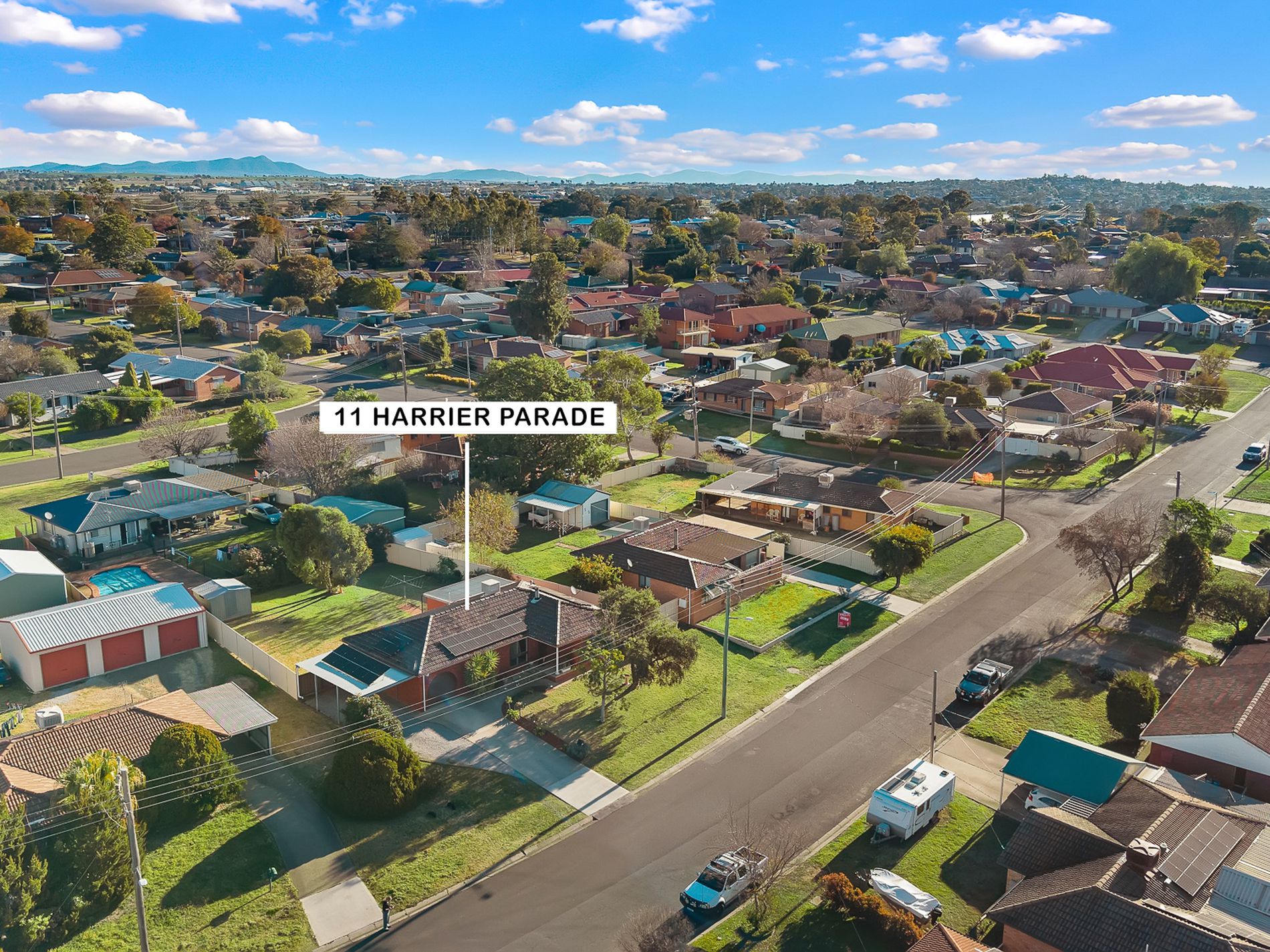 11 Harrier Parade, Tamworth