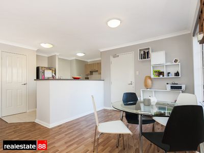 1 / 20 Pendal Lane, Perth