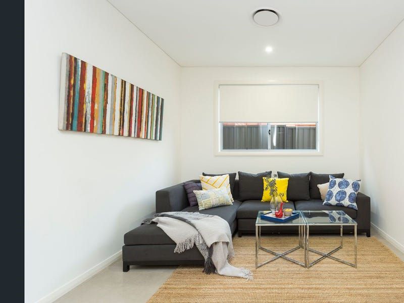 33A Gowlland Parade, Panania