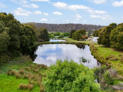 646 Long Plains Road, Bridgenorth