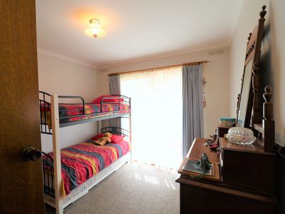 19 Corio St, Murchison