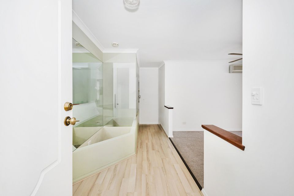 8 RAMSAY PLACE, Bibra Lake