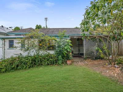 87 Plimsoll Street, Greenslopes