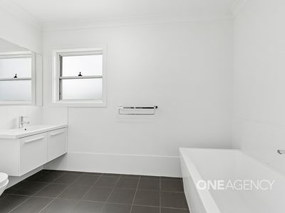 23 Curramore Terrace, Tullimbar