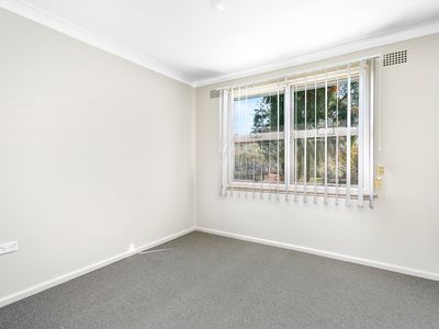 18 Eleanor Street, Oak Flats