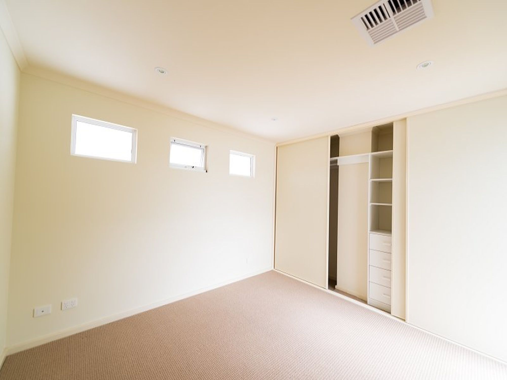2 / 75 Brooker Terrace, Richmond