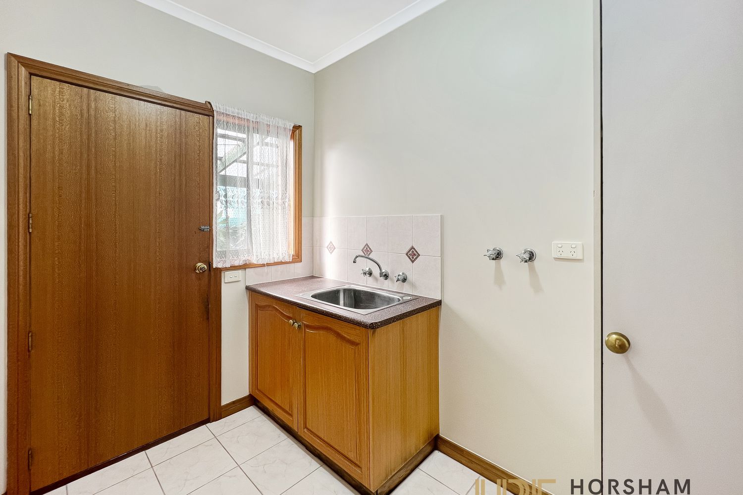 27 Citrus Avenue, Horsham