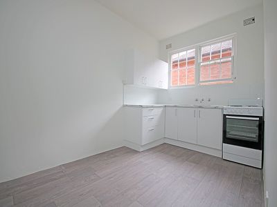 9 / 13 Myee Street, Lakemba