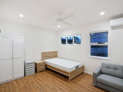 4 Bambarra Street, Southport