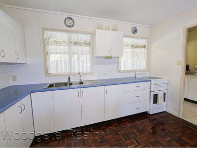 4 Macadamia Ct, Woodgate