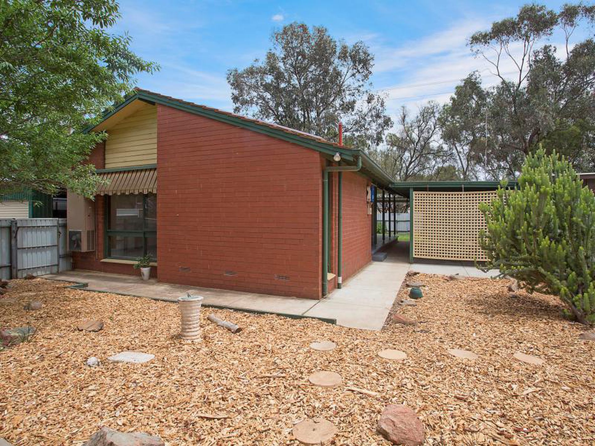 36 Penong Crescent, Salisbury North