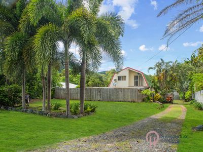 8 Kerr Street, Cooktown