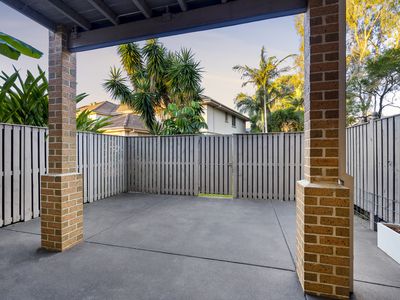 1 / 3 BRONBERG COURT, Southport