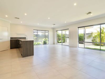 17 Saltwater Street , Baldivis