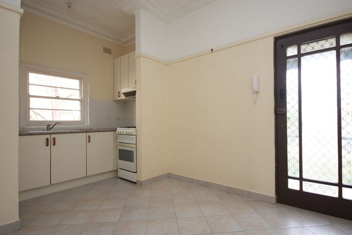 3 / 6 Regent Street, Summer Hill