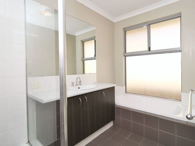 18 Broomhurst Street , Baldivis