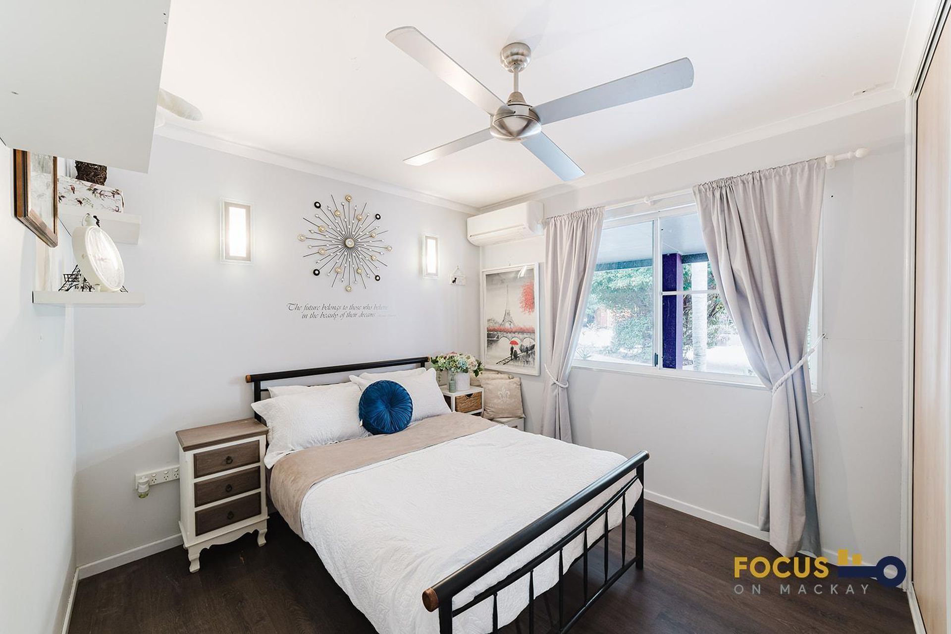 220 Miran Khan Dve, Armstrong Beach