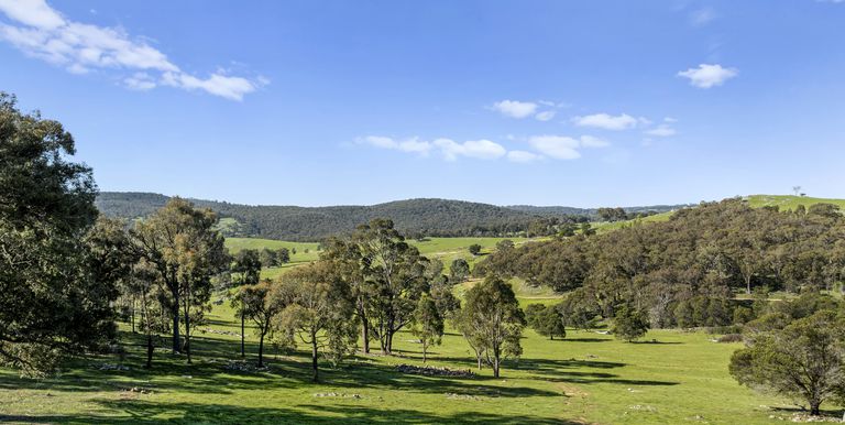 665 Fernhills Road, Marraweeney