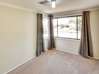 20 Villiers Avenue, Dubbo