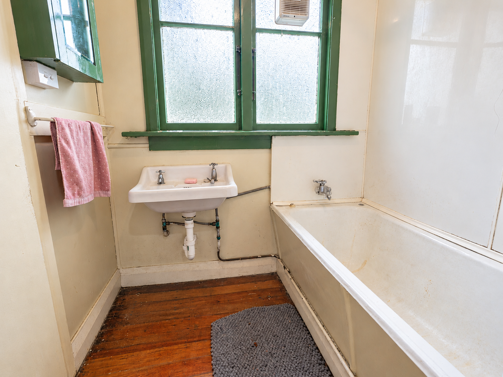 46 Park Street, North Dunedin
