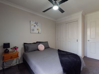 42 Cypress Point Drive, Dubbo