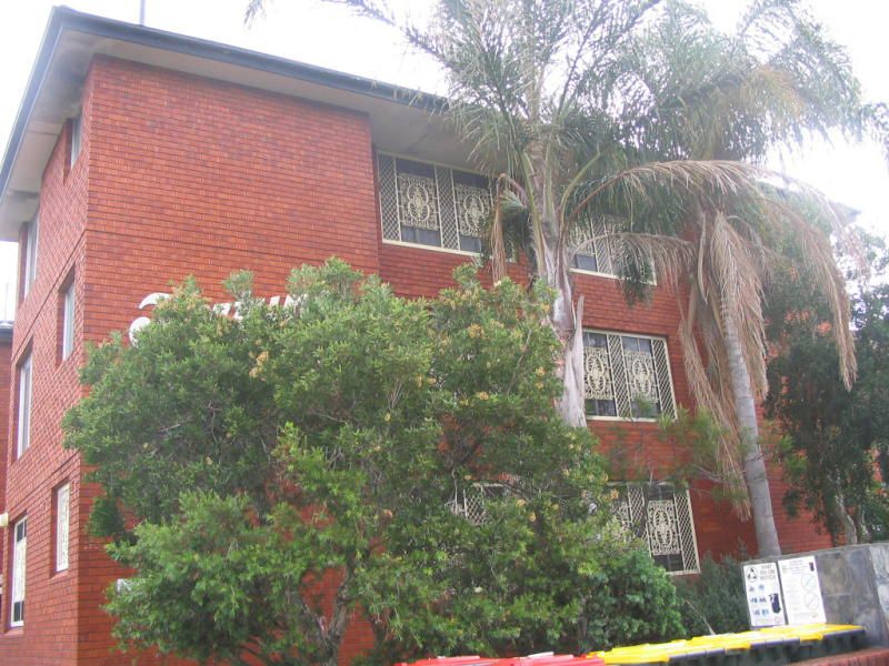 40 Fourth, Campsie