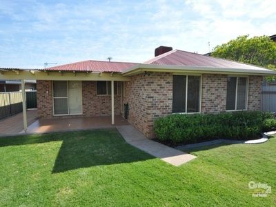 3 Fairview Street, Dubbo