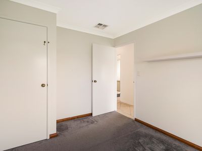 17 Coomer Elbow, South Guildford