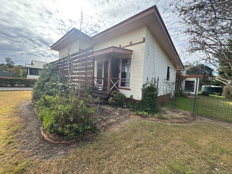 36 First Avenue, Kingaroy