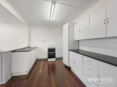 28 Halifax Street, Garbutt
