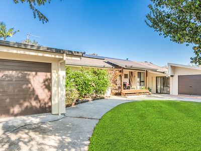 8 Barkala Court, Ocean Shores