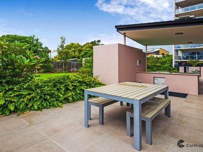 8 / 2242 Logan Road, Upper Mount Gravatt