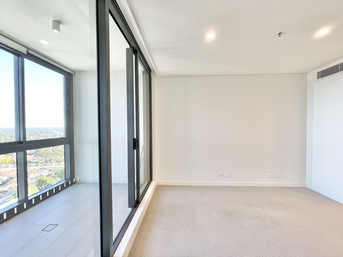 1701 / 150 Pacific  Highway, Nor...