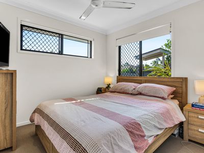 2 / 1 Xenia Street, Pimpama