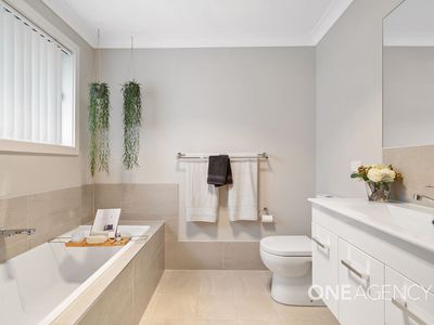 2 Adele Close, Nowra