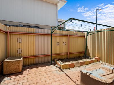 2 / 32 Shotover Place, Kalgoorlie