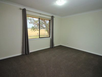 67 Pitlochry Road, Neville