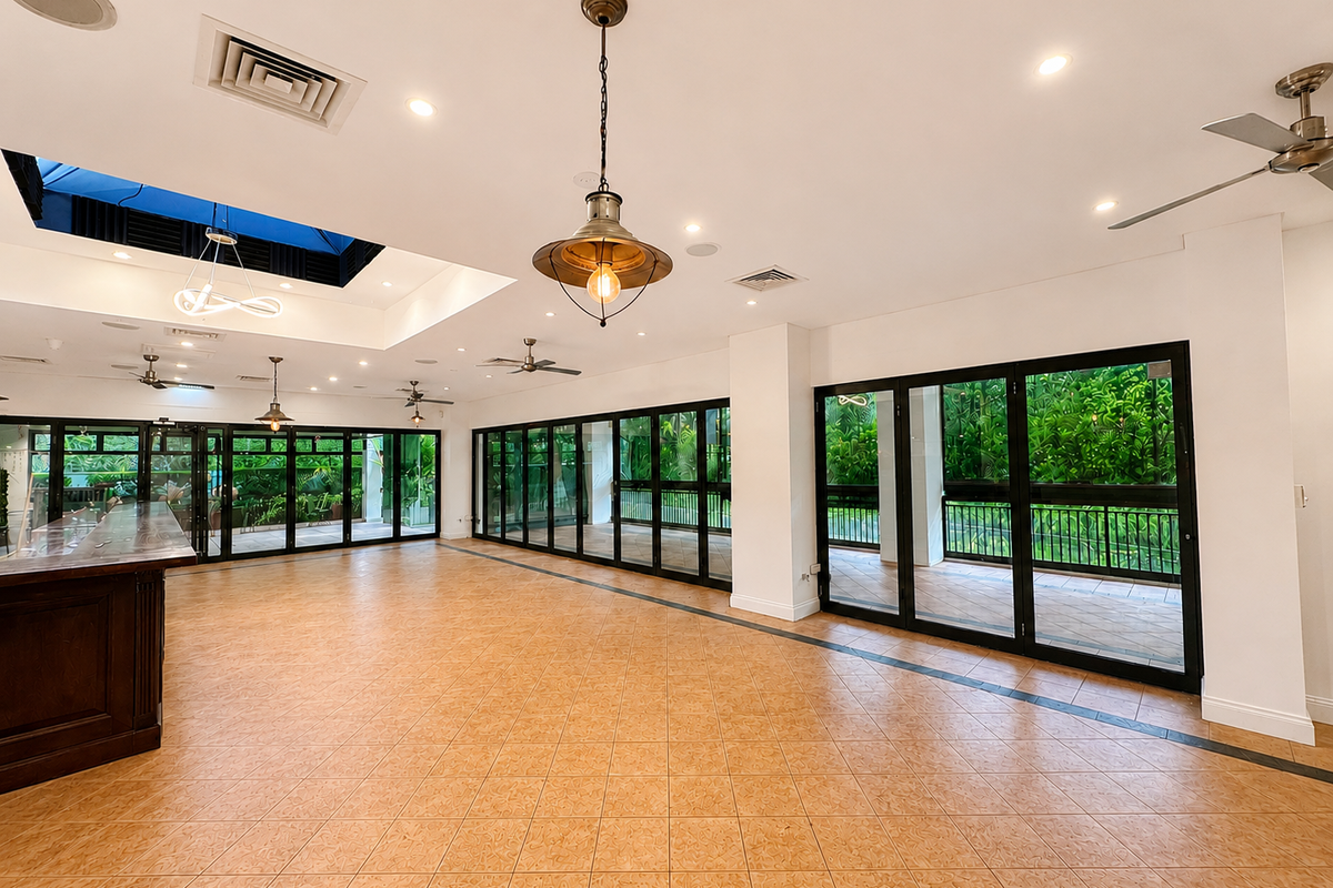 Shop 11 / 72-80 Allison Crescent, Menai