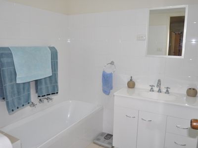 2 / 281  Darling Street, Dubbo