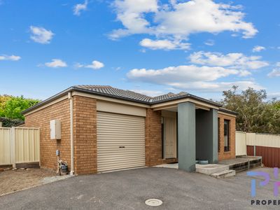 12A Leonard Avenue, Flora Hill