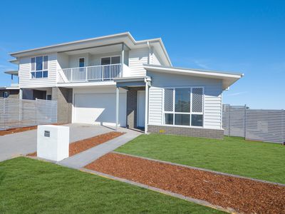 33 Apple Street, Fern Bay