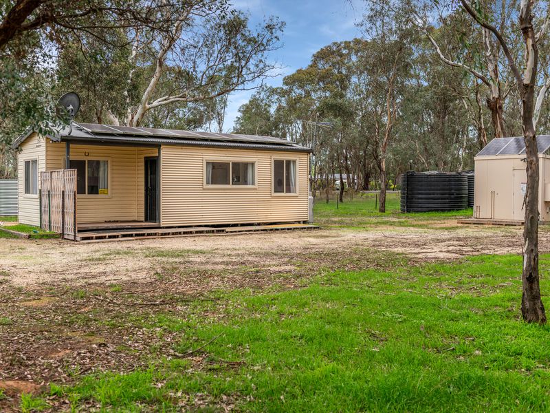 7 Derrinal Station Lane, Heathcote