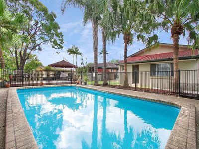 10 Narrawong Street, Rochedale South
