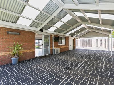 4 Shadi Court, Cranbourne West