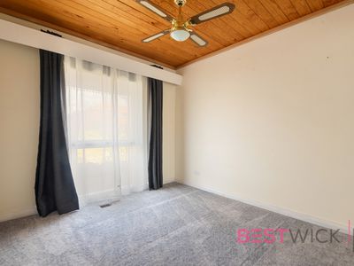 15 Beavis Place, Llanarth