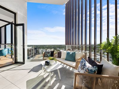 1010 / 32 Civic Way, Rouse Hill