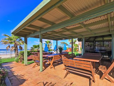 THIRD FLOOR / 2- 19TH AVENUE, Palm Beach