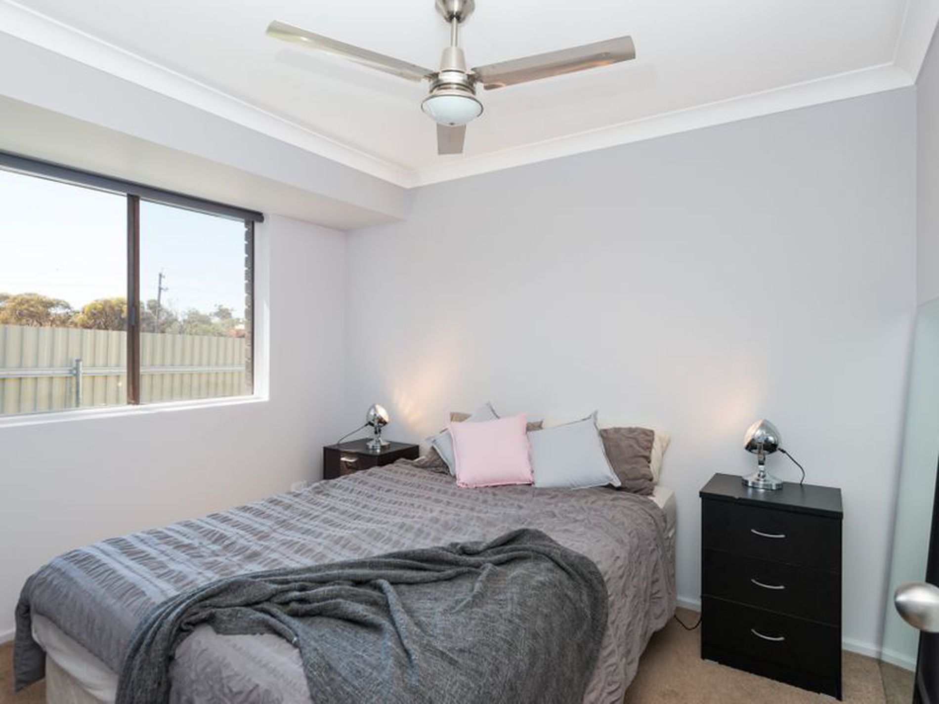 7 St John Grove, Hannans